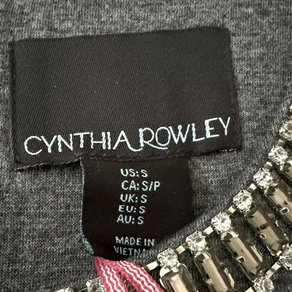 NWT Cynthia Rowley gray ponte knit Chic top with Rhinestone detailing at neck. - Picture 7 of 12